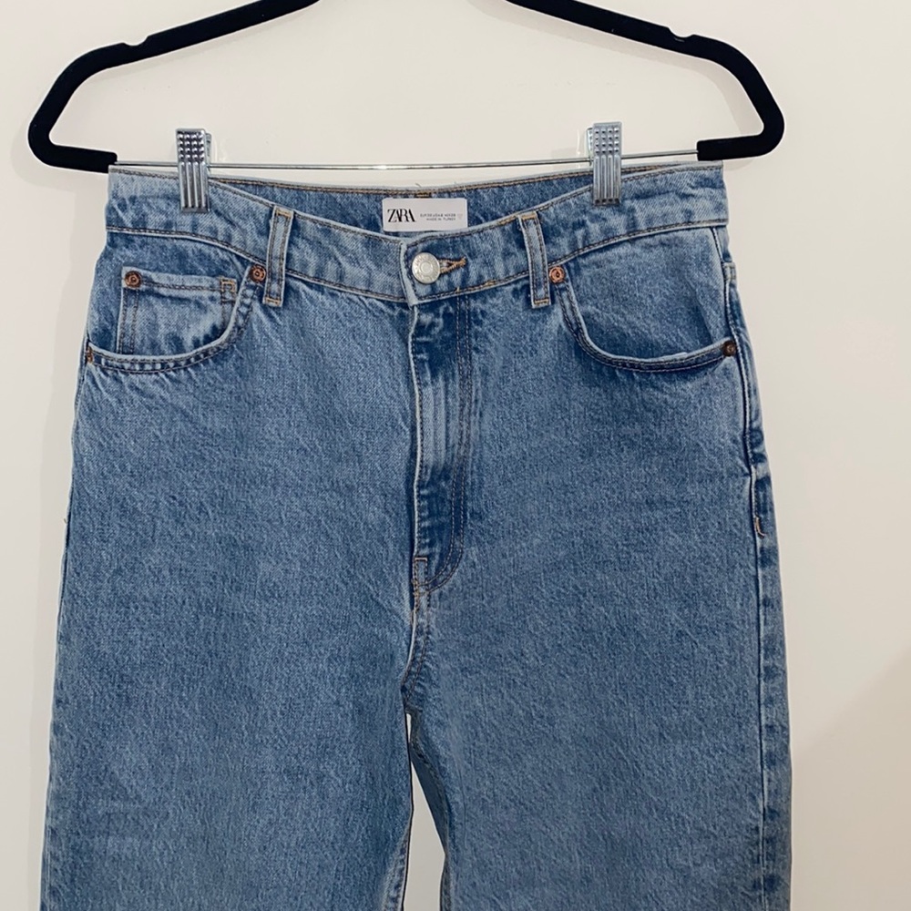 Zara Raw-Hem Straight Leg Jeans